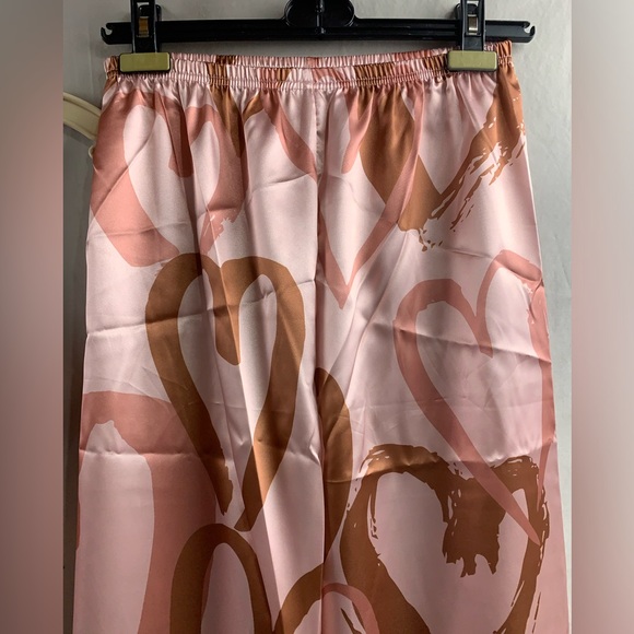 Satin Heart Print Pyjama Set - Picture 8 of 8